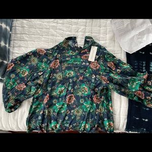 Auden Floral Pintuck blouse size XL